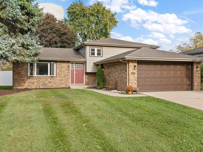 2325 Hickory Dr, Dyer, IN, 46311