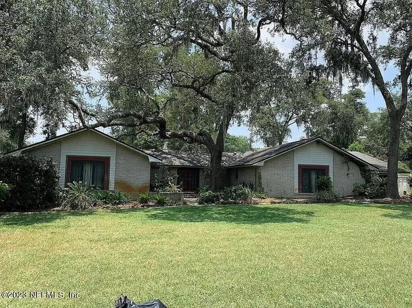 6359 WALTHO Drive, Jacksonville, FL 32277