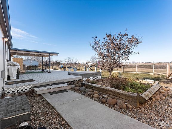 4th image of 7442 Wild Goose Lane NE