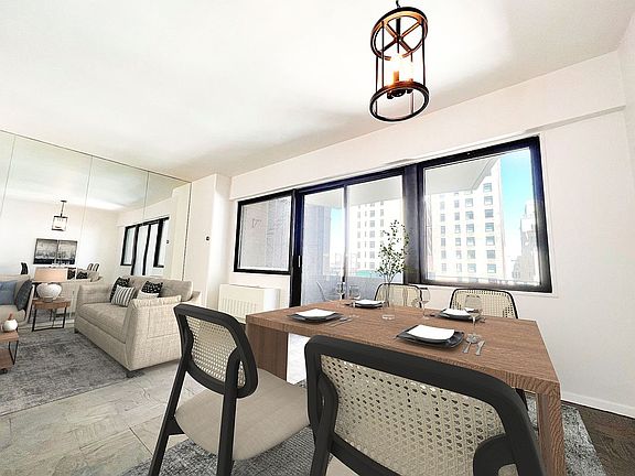 3rd image of 58 W 58th St APT 15A