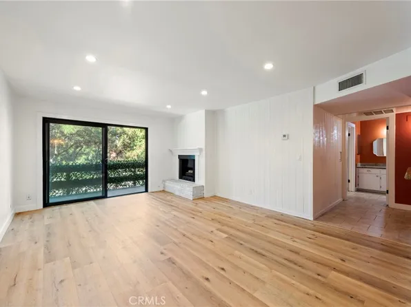 4524 Tujunga Ave APT 4, North Hollywood, CA 91602