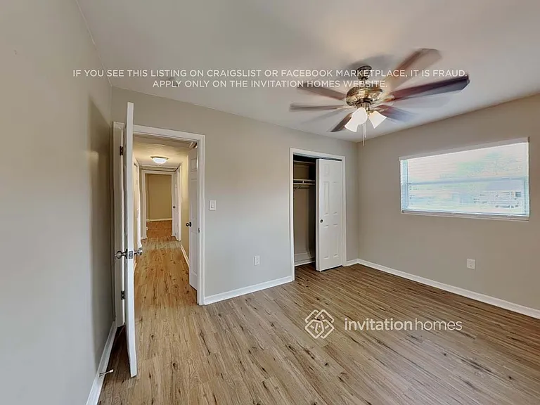 1720 Newton St — Photo 15