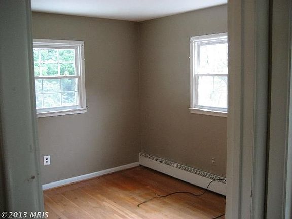 4th image of 14221 Randall Dr