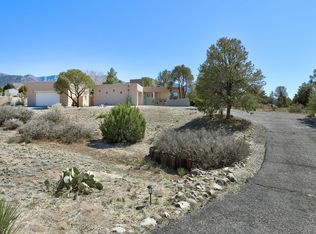 454 Live Oak Rd NE, Albuquerque, NM 87122