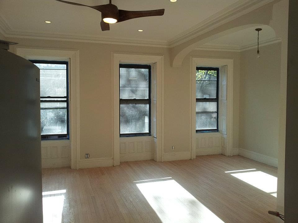 2nd image of 27 S Portland Ave
