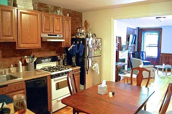 Rented by Resimplefy | media 4