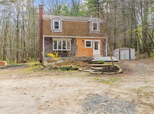 21 Bel Air Dr, Glocester, RI 02814