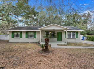 290 Garden Ave, Groveland, FL 34736