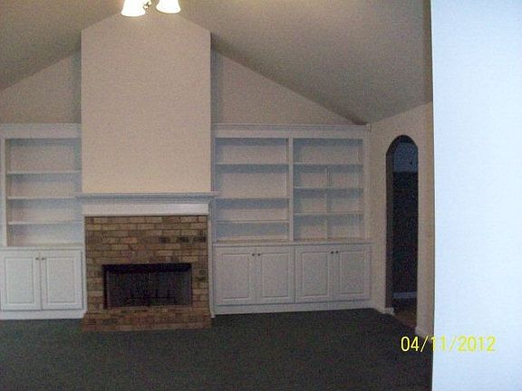 2nd image of 163 Gretchen Ln