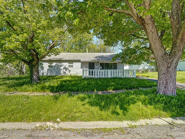 4423 Faraday Ct — Photo 3