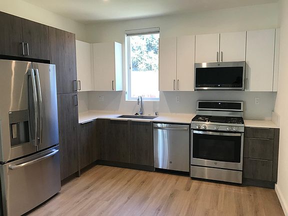 Kitchen, with space to add an island or dining table