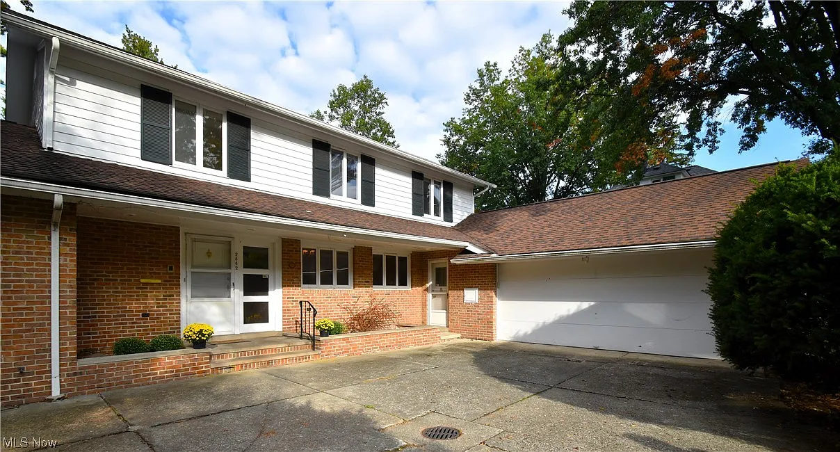 2842 Winthrop Rd photo 1
