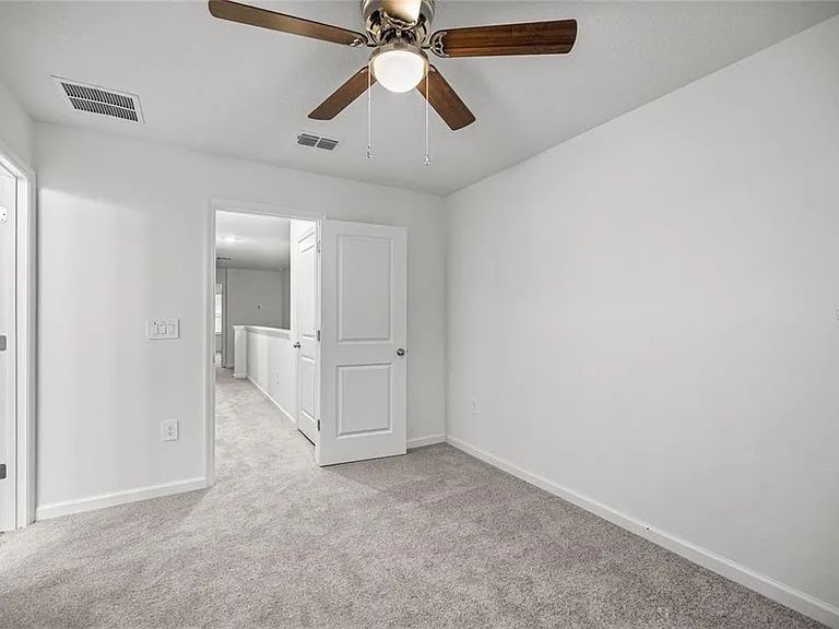 3644 SE 37th Ct — Photo 24