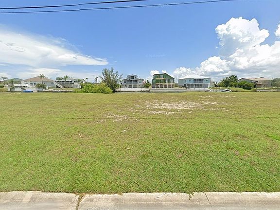 2nd image of 3487 Bluefish Dr Lot 14