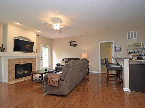 4th image of 4705 Hassman Ct