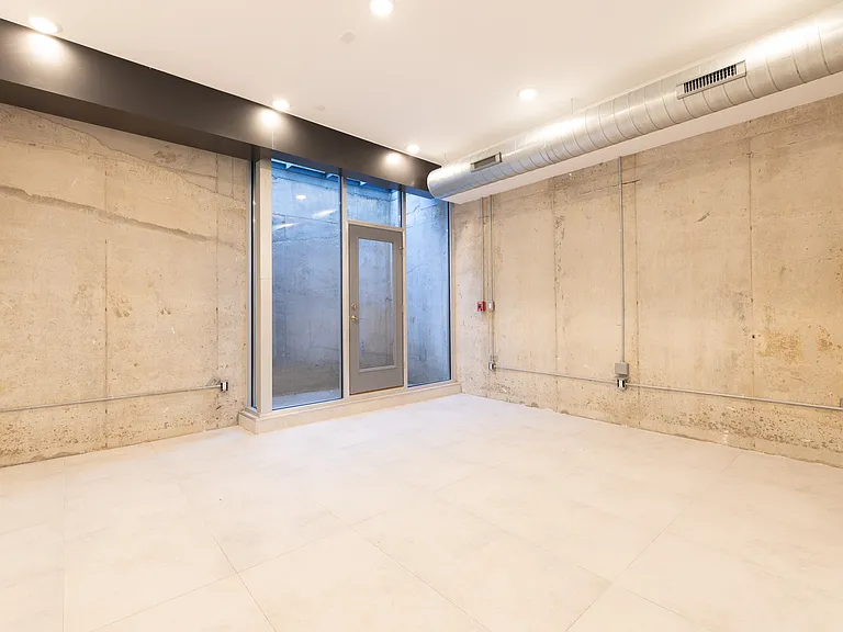 1941 N Marshall St #1 — Photo 18