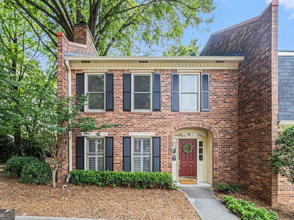 6 Stratford Hall Pl NE, Atlanta, GA 30342