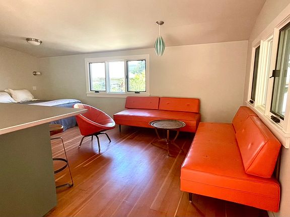 3rd image of 21145 Redwood Hwy #2