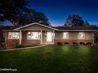 1265 Ridge Ave, Elk Grove Village, IL 60007