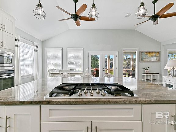 4th image of 18818 James Rd