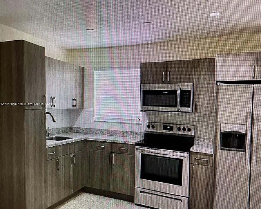 2nd image of 38 Silver Springs Dr #0