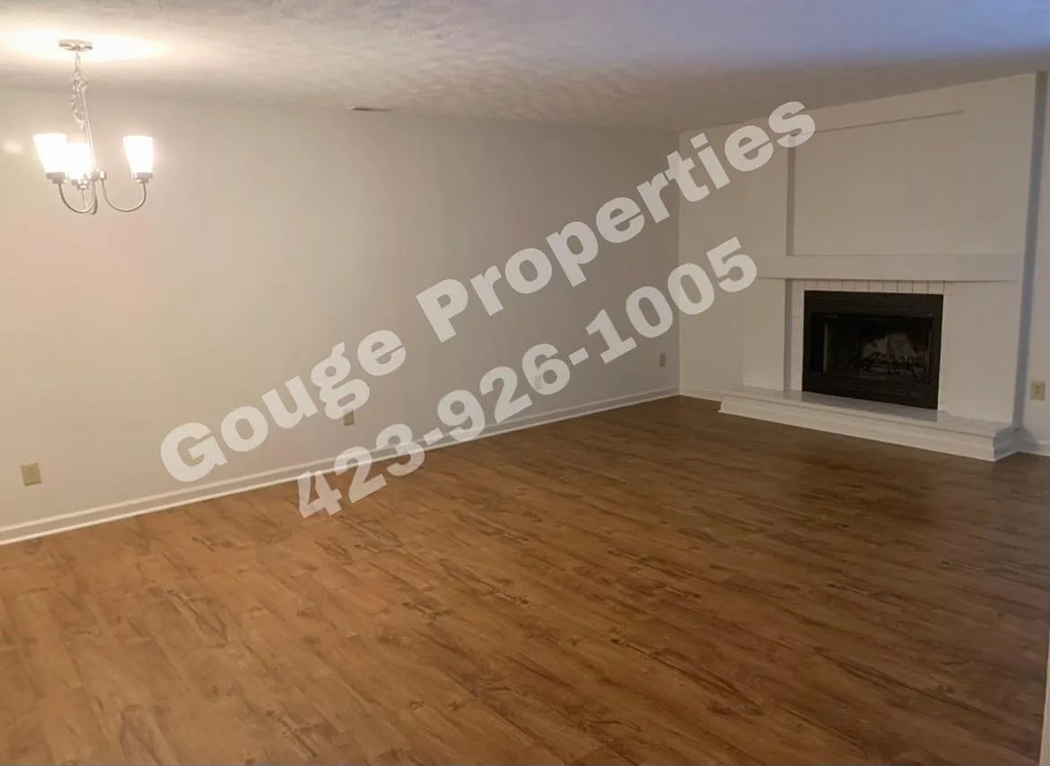 2 bed, 2.5 bath, 1500 sqft, $1,400 — Photo 3