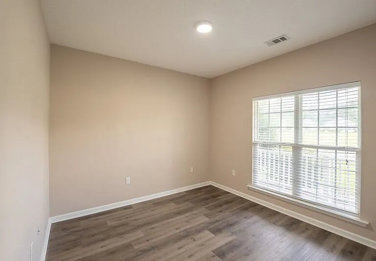 10 Arbors Cir — Photo 37