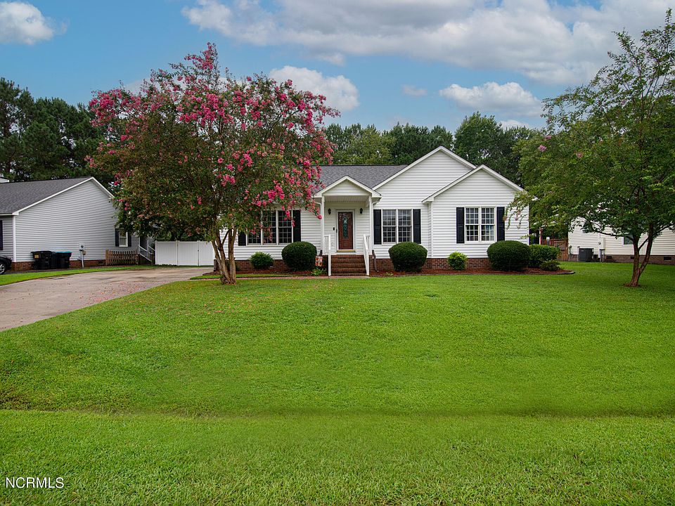 1st image of 589 Huff Drive