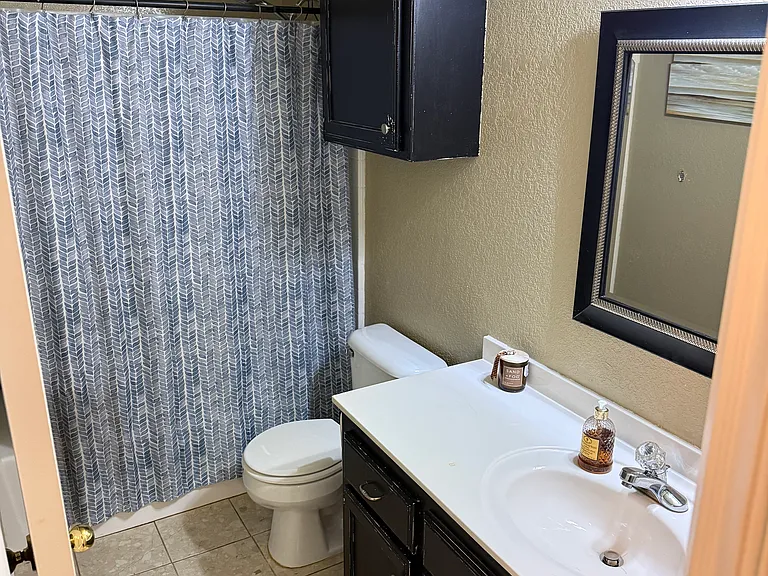 Secondary bathroom