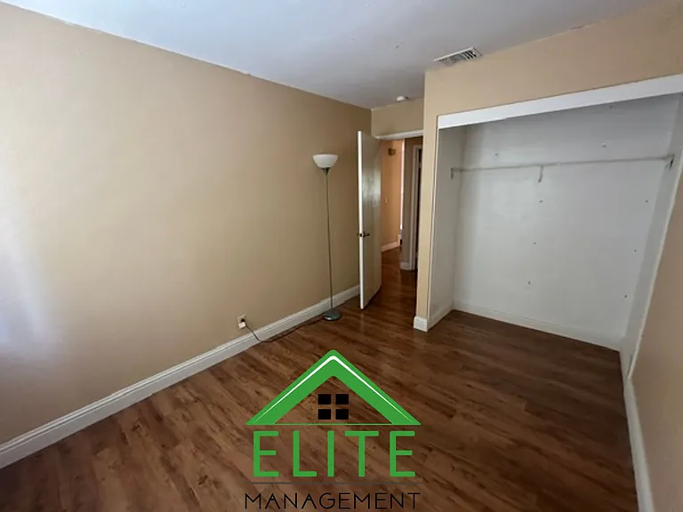 2901 Davenport Way — Photo 12