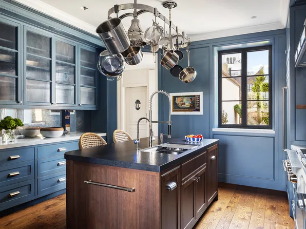 150 East 73rd Street image 9 of 28