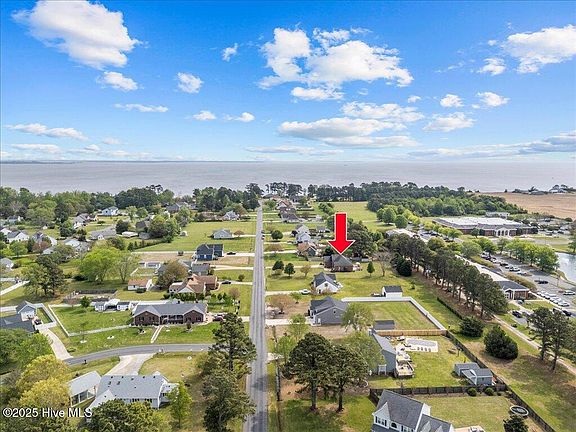 4th image of 108 Currituck Sound Drive