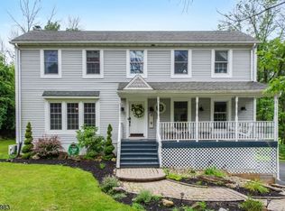 10 Claremont Rd, Hackettstown, NJ 07840