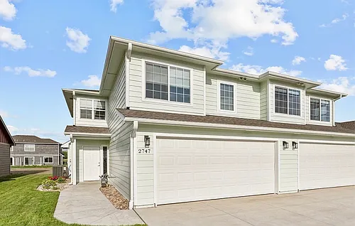 2729 Amelia Ln Photo 1