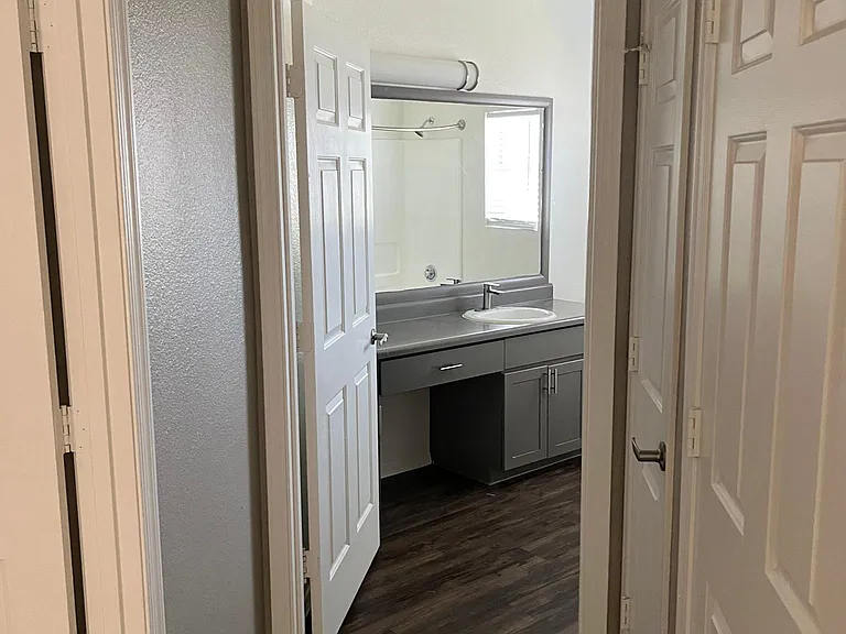 Luxe at Ocotillo — Photo 44
