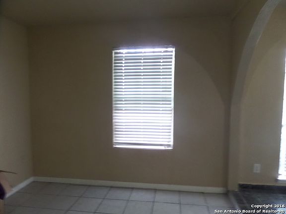 2nd image of 5407 Red Sky St