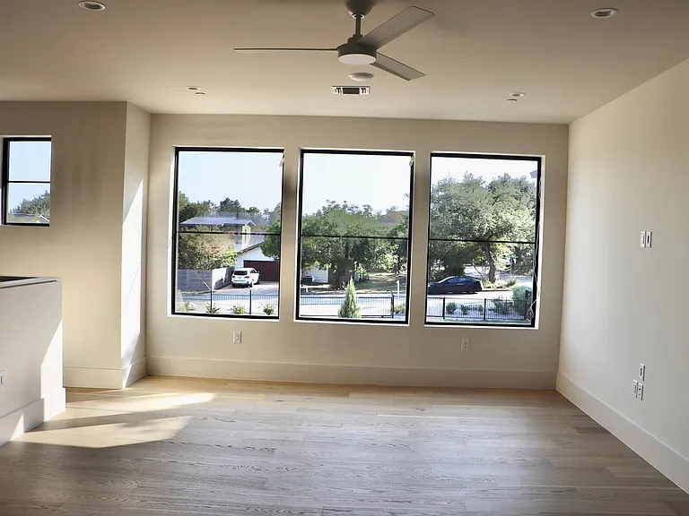 6102 Forest Hills Dr — Photo 30