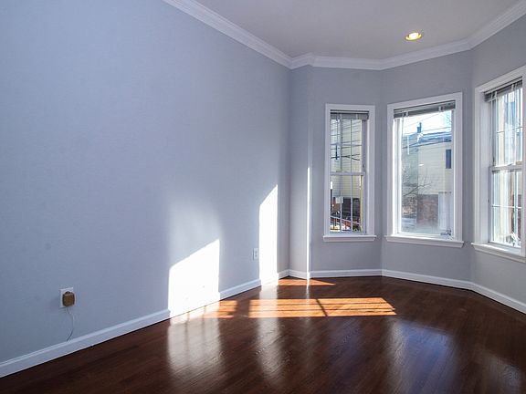 Sun-filled bedroom!