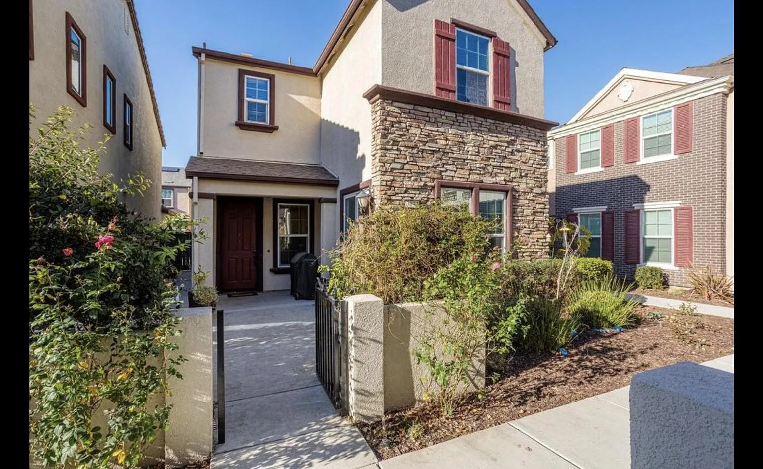 3 bed, 1505 sqft, $2,850 — Photo 1