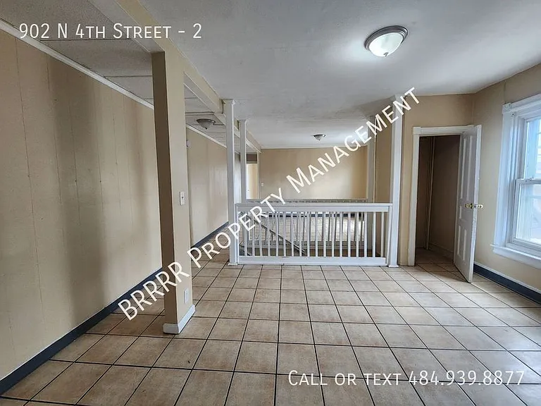 902 N 4th St #2 — Photo 6