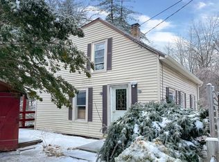 1441 Blandford Rd, Russell, MA 01071
