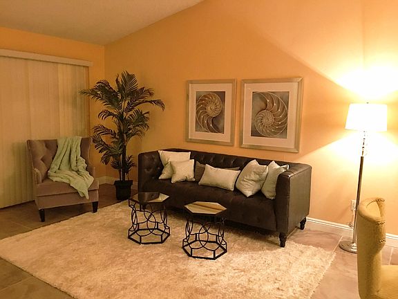 3rd image of 2047 Galvin Ln