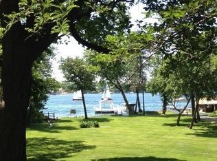 N2225 Bonnie Brae Ln, Lake Geneva, WI 53147