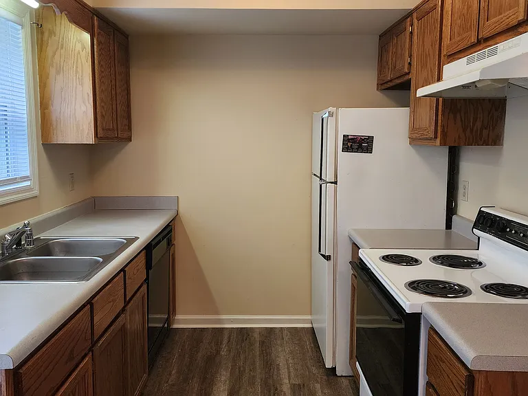 160 S Keeneland Dr #15 — Photo 16