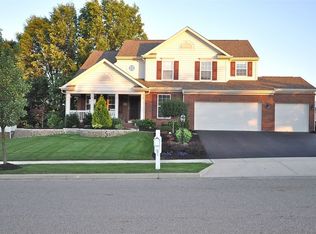 5088 Alston Grove Dr, Westerville, OH