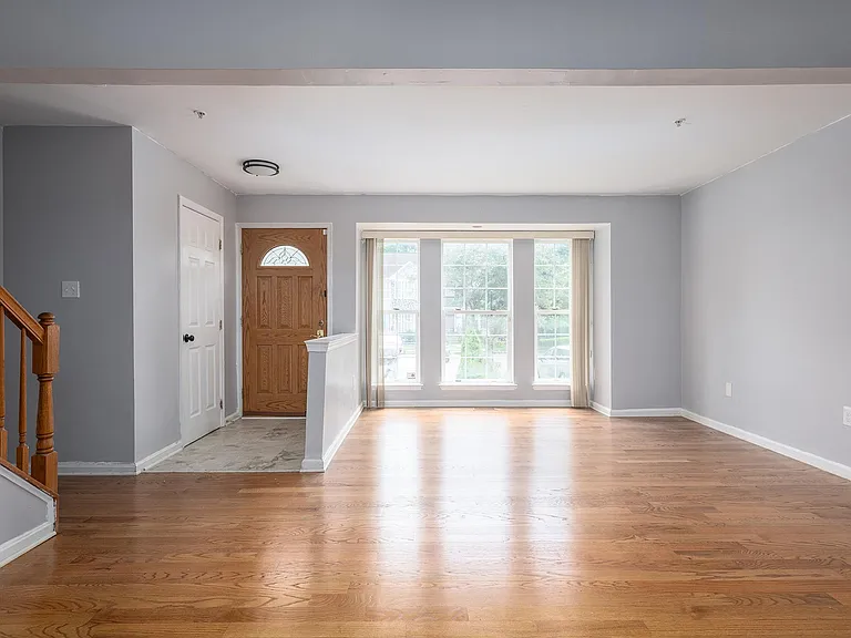 3521 Derby Shire Cir — Photo 5