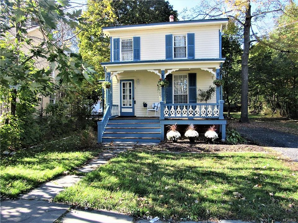 1st image of 15 Montgomery St