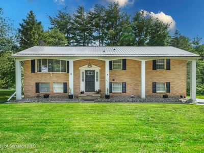 366 Lake St, Dallas, PA, 18612