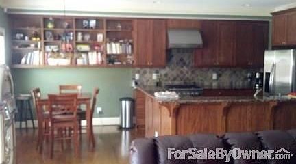 Kitchen with breakfast dining