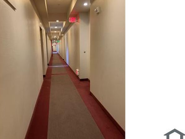 88 N Jackson Ave Unit 418